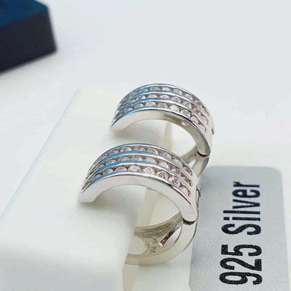 "925 Sterling Silver Cubic Zirconia Earrings, UU1P6A6158 - Picture 11 of 11